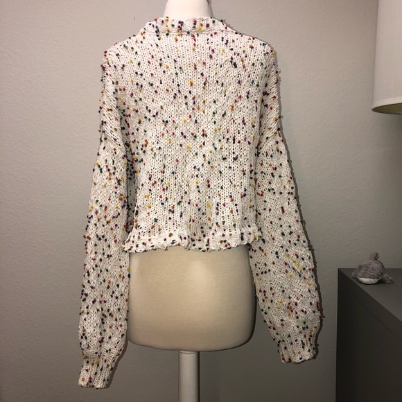 Irene’s Story Puffy Sleeves PomPom Crop Sweater - Picture 3 of 4